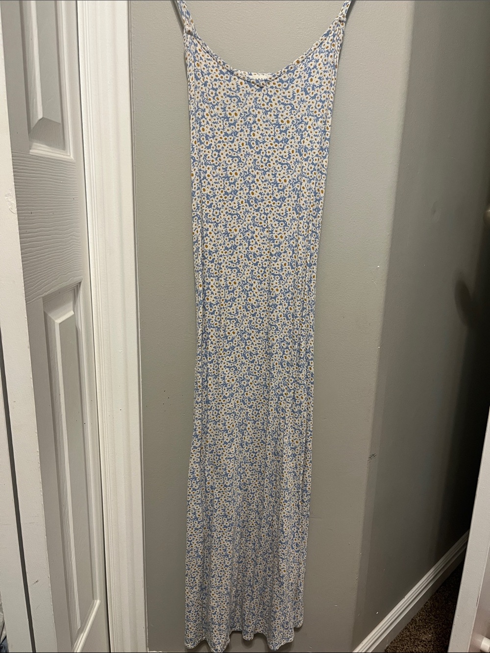Aeropostale Blue and White Floral Maxi Dress